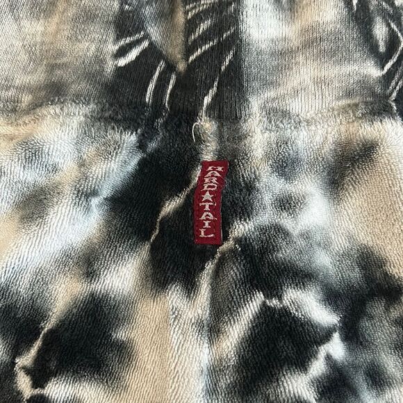 Hard Tail Tie Dye Terry Shorts (black & white), Size Small (7/8) - Picture 4 of 6